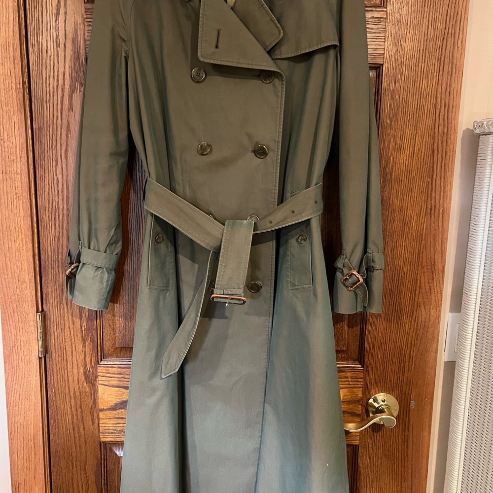 Iconic Vintage Burberry Trench Coat
